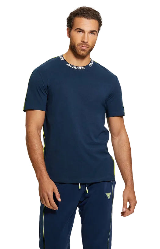 GUESS SIZE ( M )